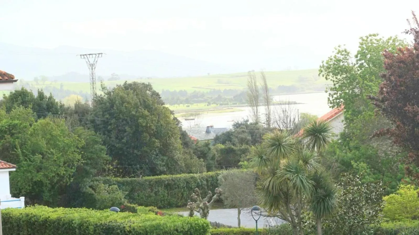 Tu Refugio En La Bahia De Santander Apartment Pedrena